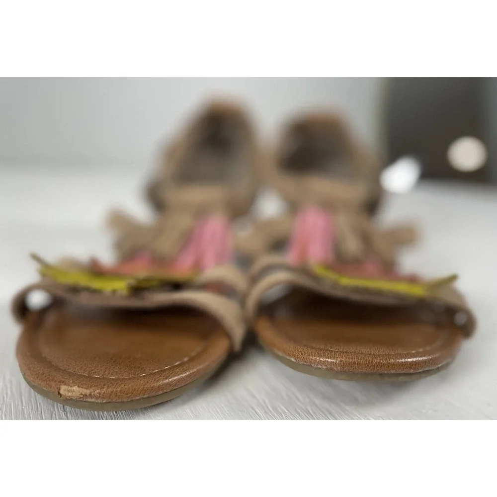 Minnetonka Womens Sz 8 Fringe Colorful Leather Sandals Moccasins Gladiator 71609